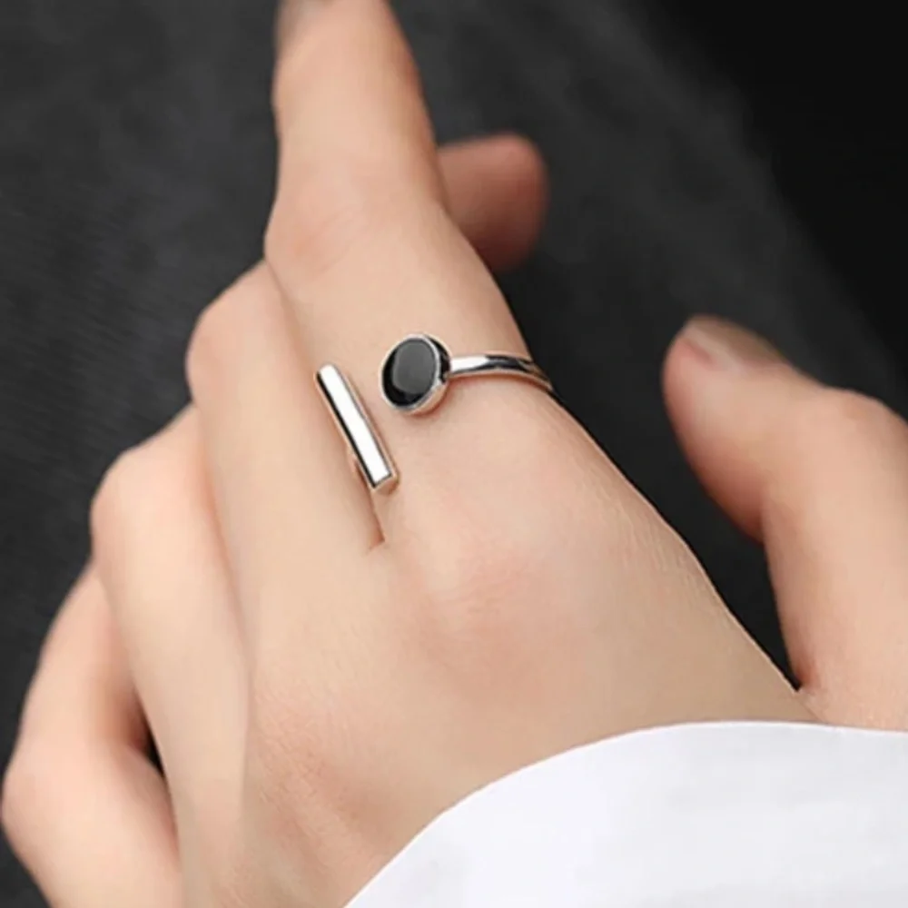 ⚡️Insta black rhinestone round sterling silver ring - Picture 4 of 6